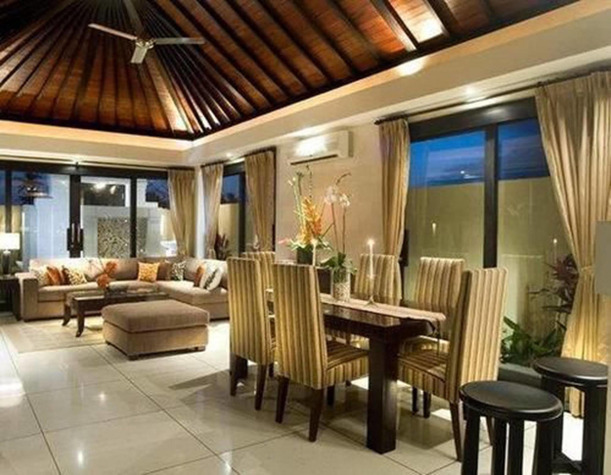 The Seri Villas Seminyak By Premier Hospitality Asia Ngoại thất bức ảnh
